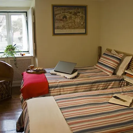 House Of Books Apartment * Lisbon