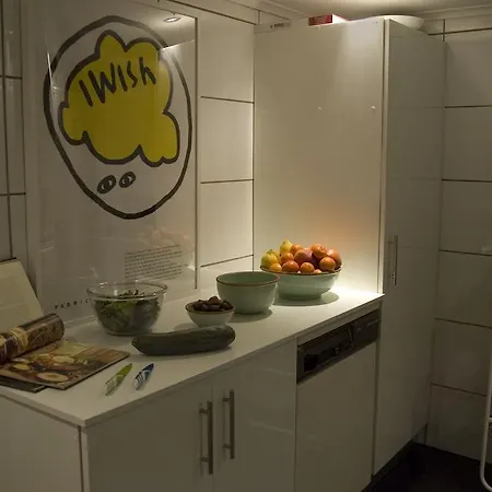 House Of Books Apartment Lisbon